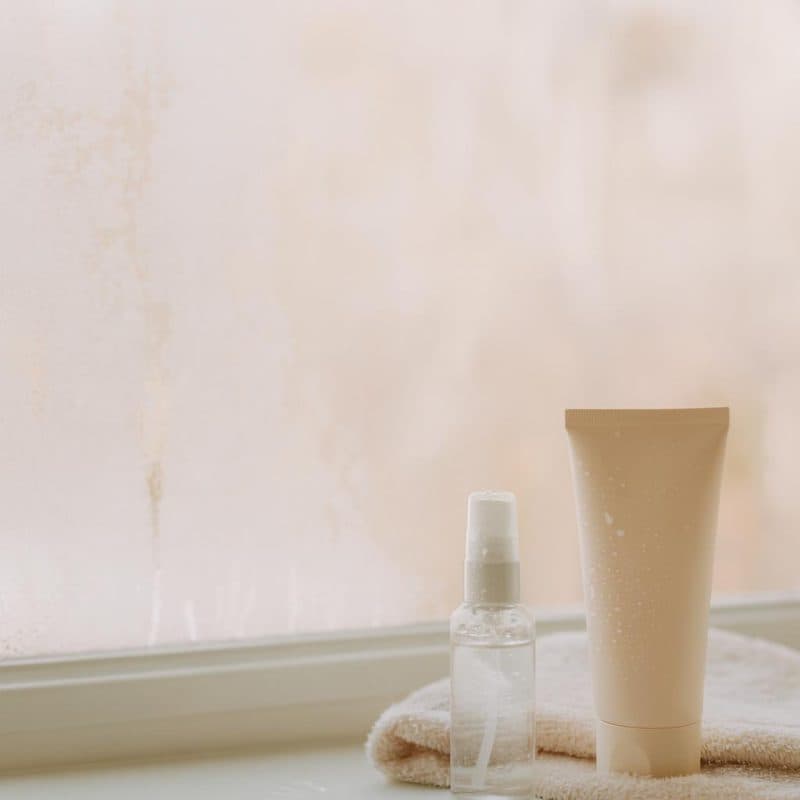 Njega ruku zimi — maske, kreme i praktični savjeti